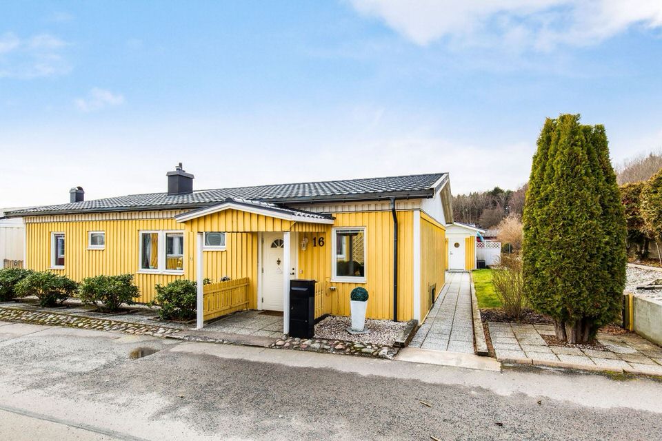 2stenlaggning parkeringplats enebyberg taby 1