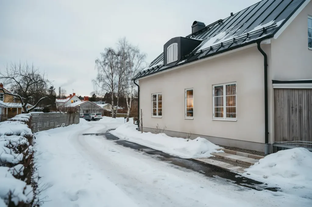 vintersk tsel f r villa gare smart sn r jning och halkbek mpning som skyddar b de tomt och trygghet